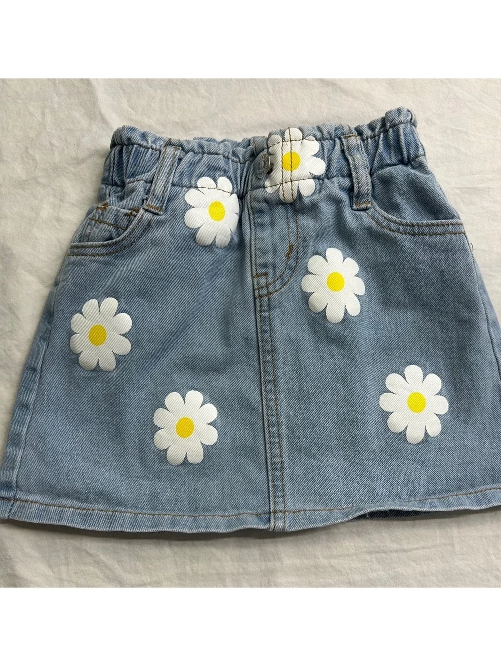 SHEIN Girls 5Y Daisy Print Denim Skirt Blue Elastic Waist Cotton Blend